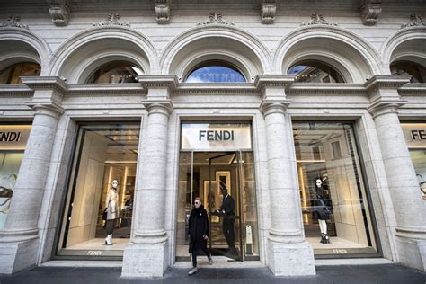 fendi rona|Fendi roma palazzo outlet.